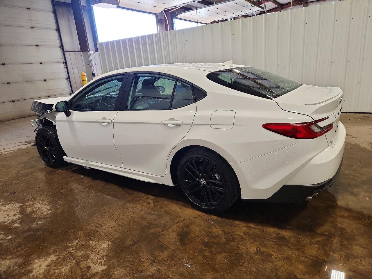 2026 TOYOTA CAMRY SE — снимка 2