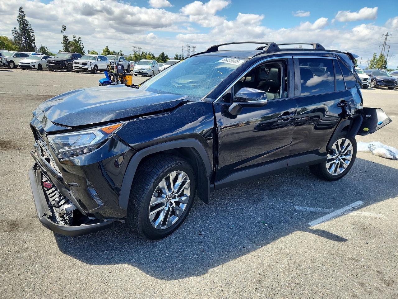 2019 TOYOTA RAV4 XLE PREMIUM