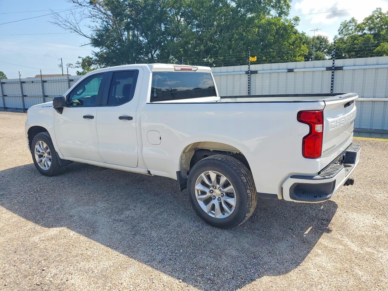 2020 CHEVROLET SILVERADO C1500 CUSTOM — снимка 2