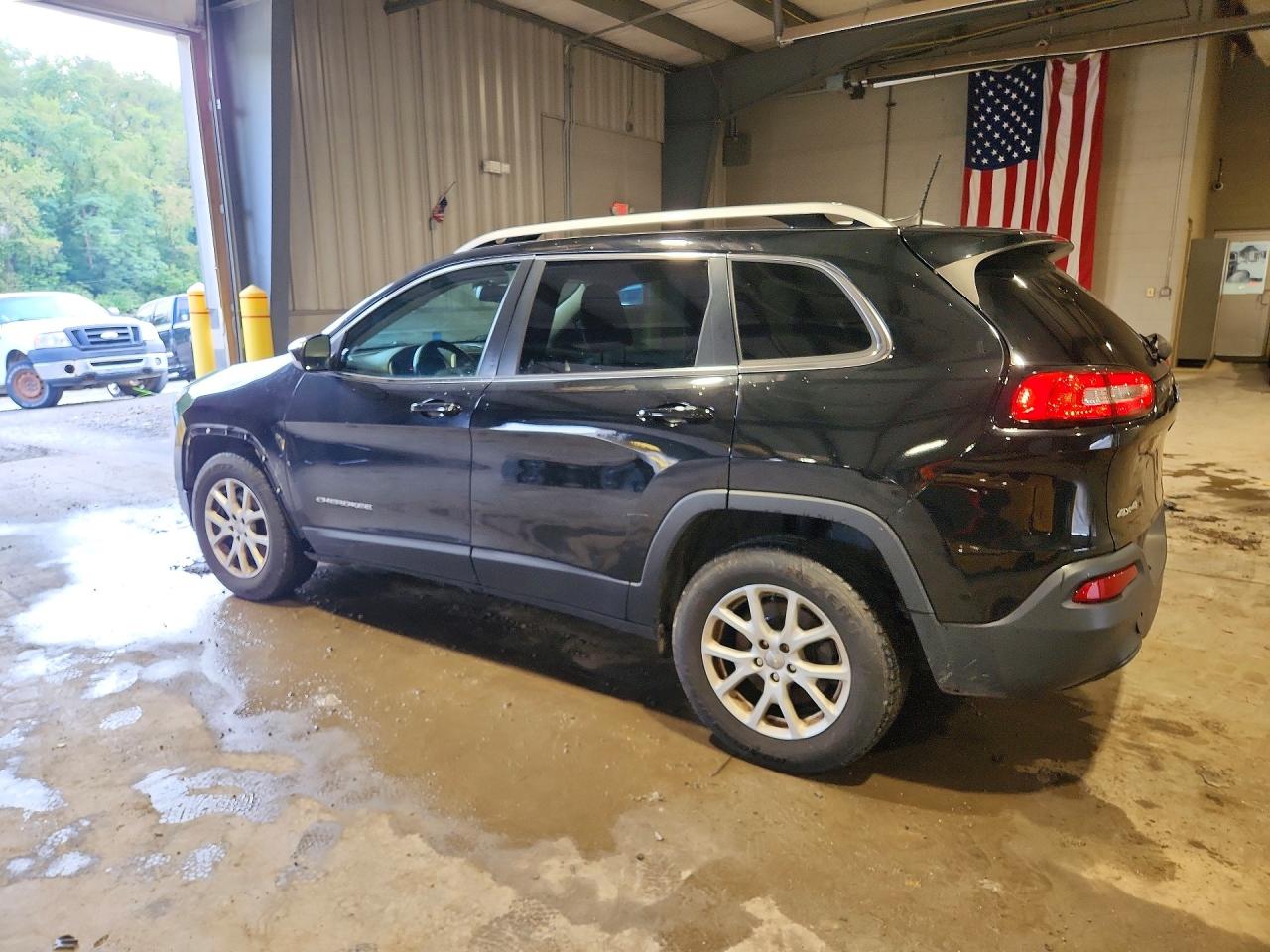 2017 JEEP CHEROKEE LATITUDE — снимка 2