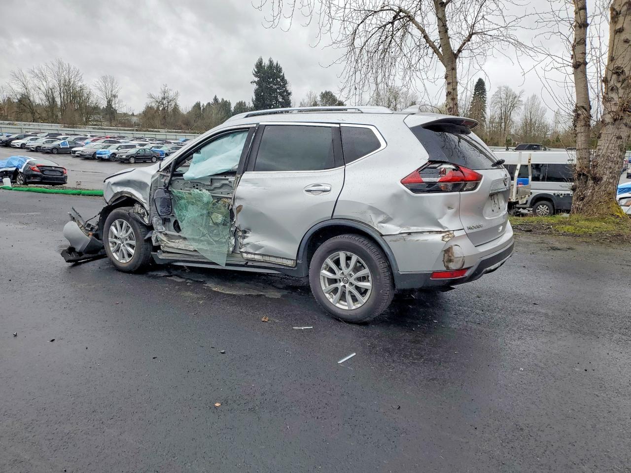 2018 NISSAN ROGUE SV — снимка 2