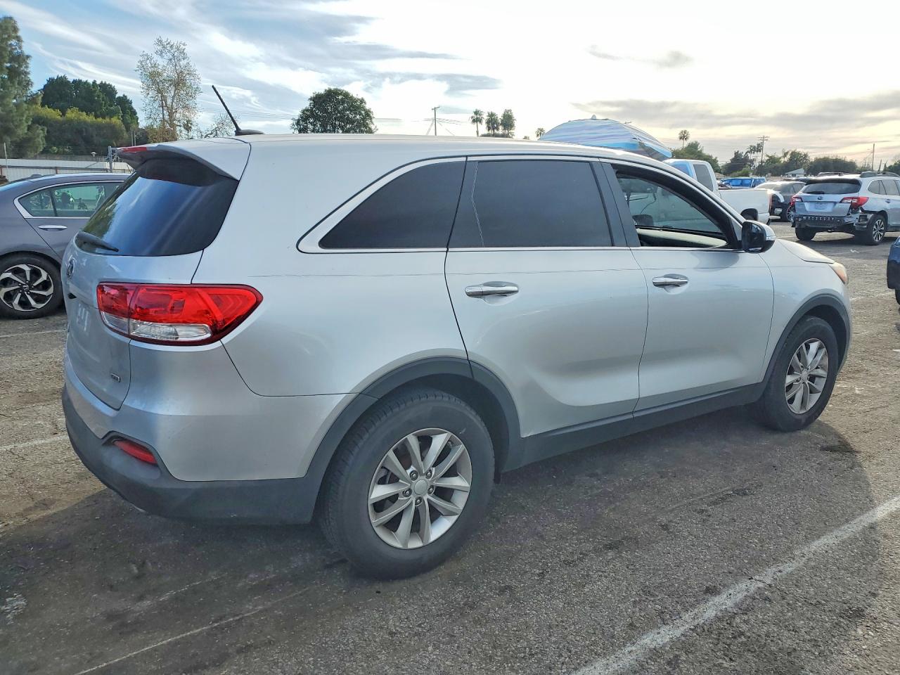 2016 KIA SORENTO L — снимка 3