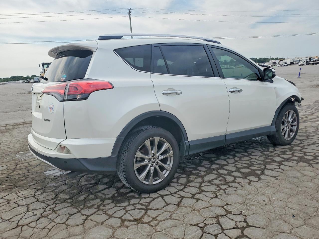 2016 TOYOTA RAV4 LIMITED — снимка 3