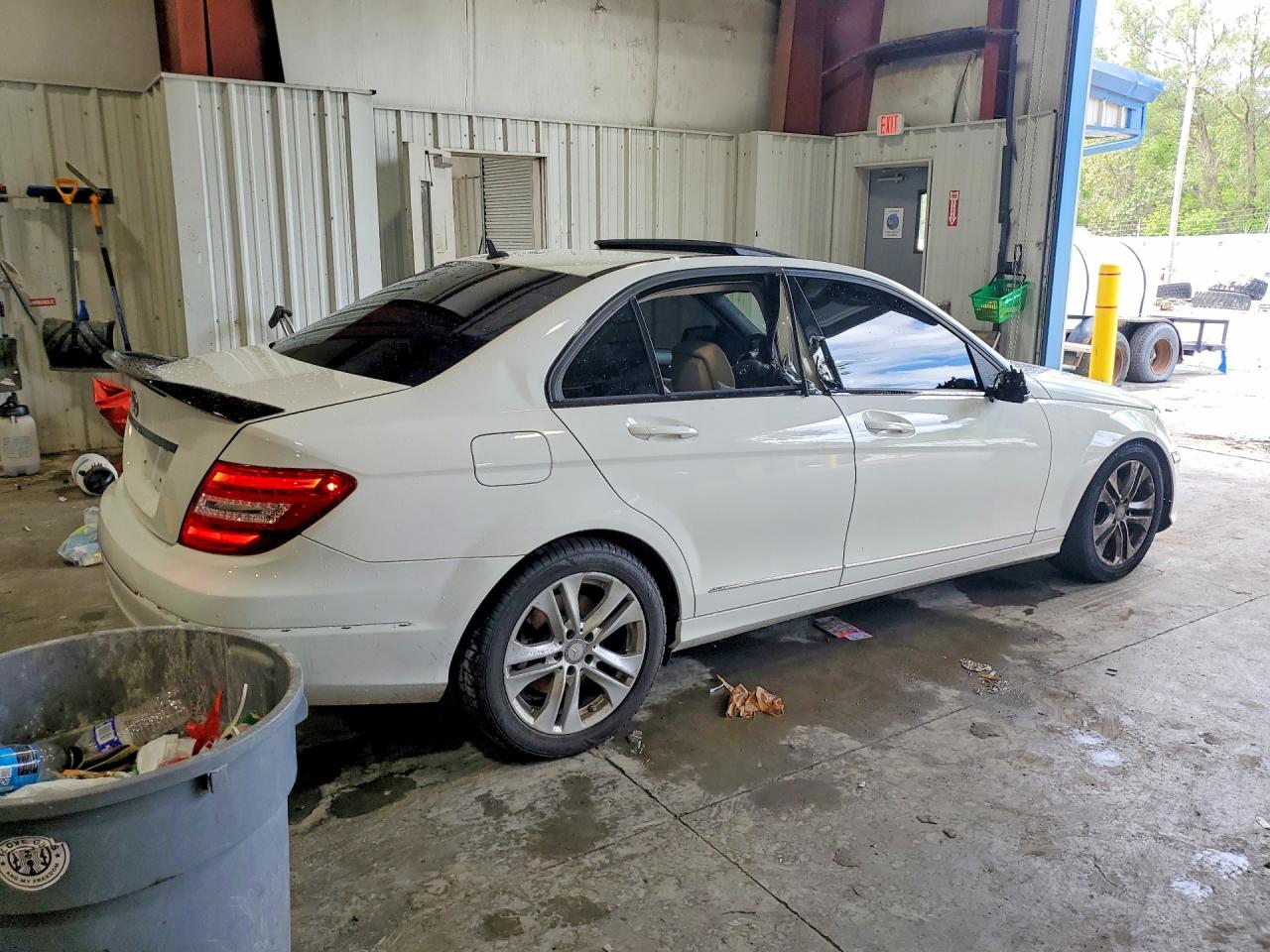 2013 MERCEDES-BENZ C 300 4MATIC — снимка 3