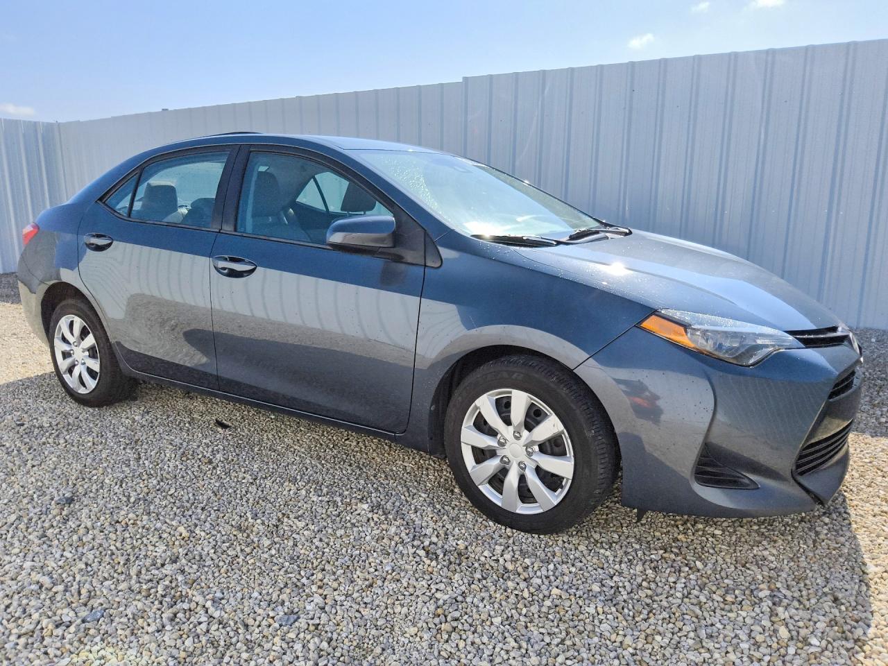 2019 TOYOTA COROLLA LE — снимка 4