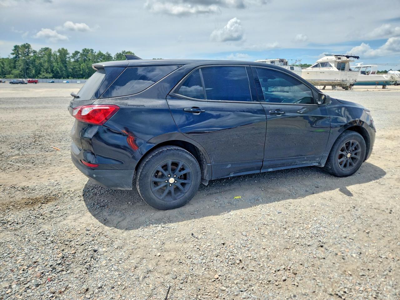 2019 CHEVROLET EQUINOX LS — снимка 3