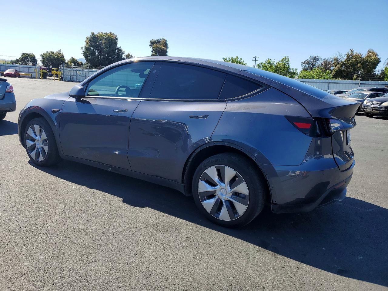 2023 TESLA MODEL Y — снимка 2