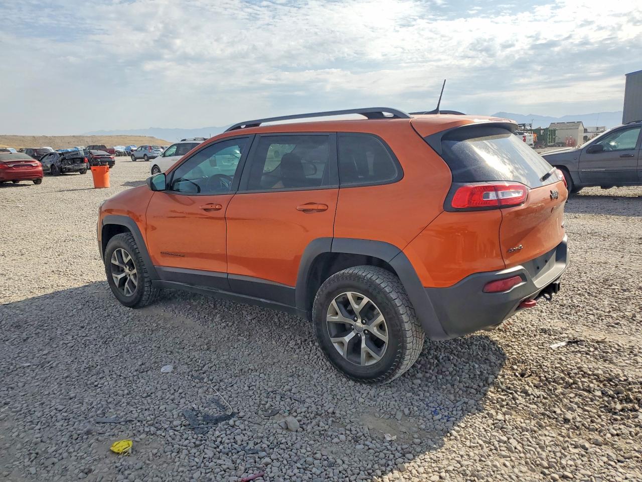 2015 JEEP CHEROKEE TRAILHAWK — снимка 2