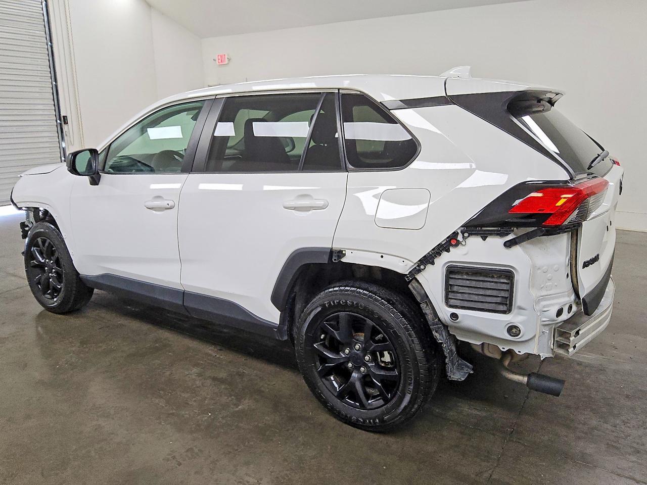 2023 TOYOTA RAV4 LE — снимка 2