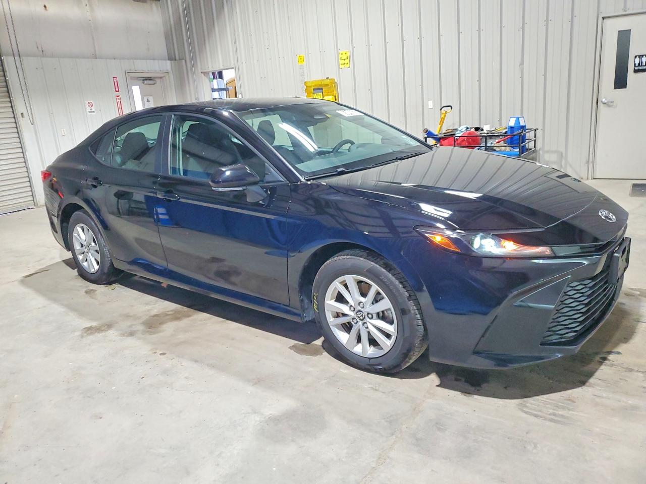 2026 TOYOTA CAMRY LE — снимка 4