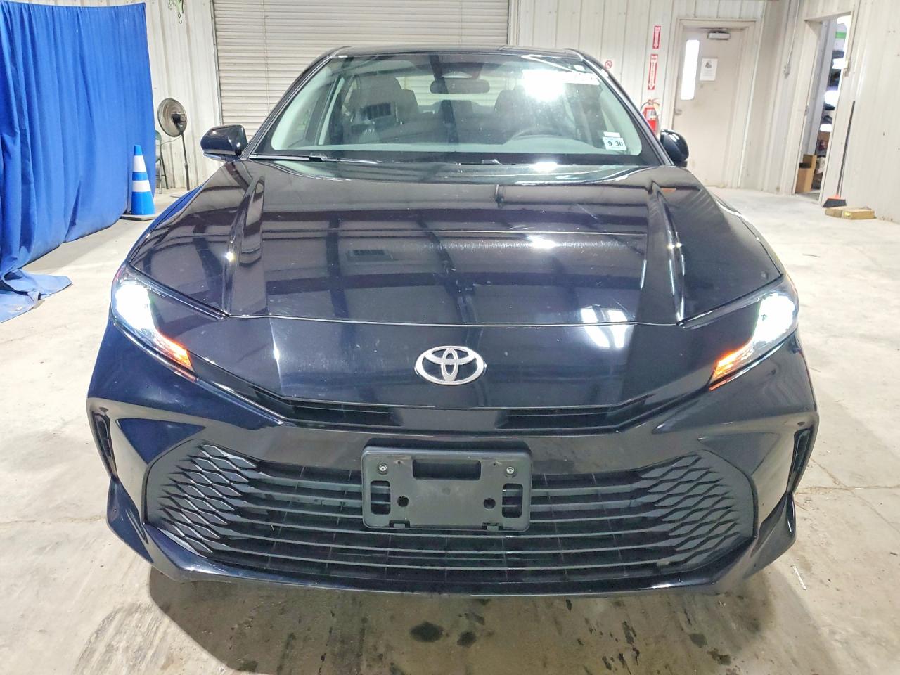 2026 TOYOTA CAMRY LE — снимка 5