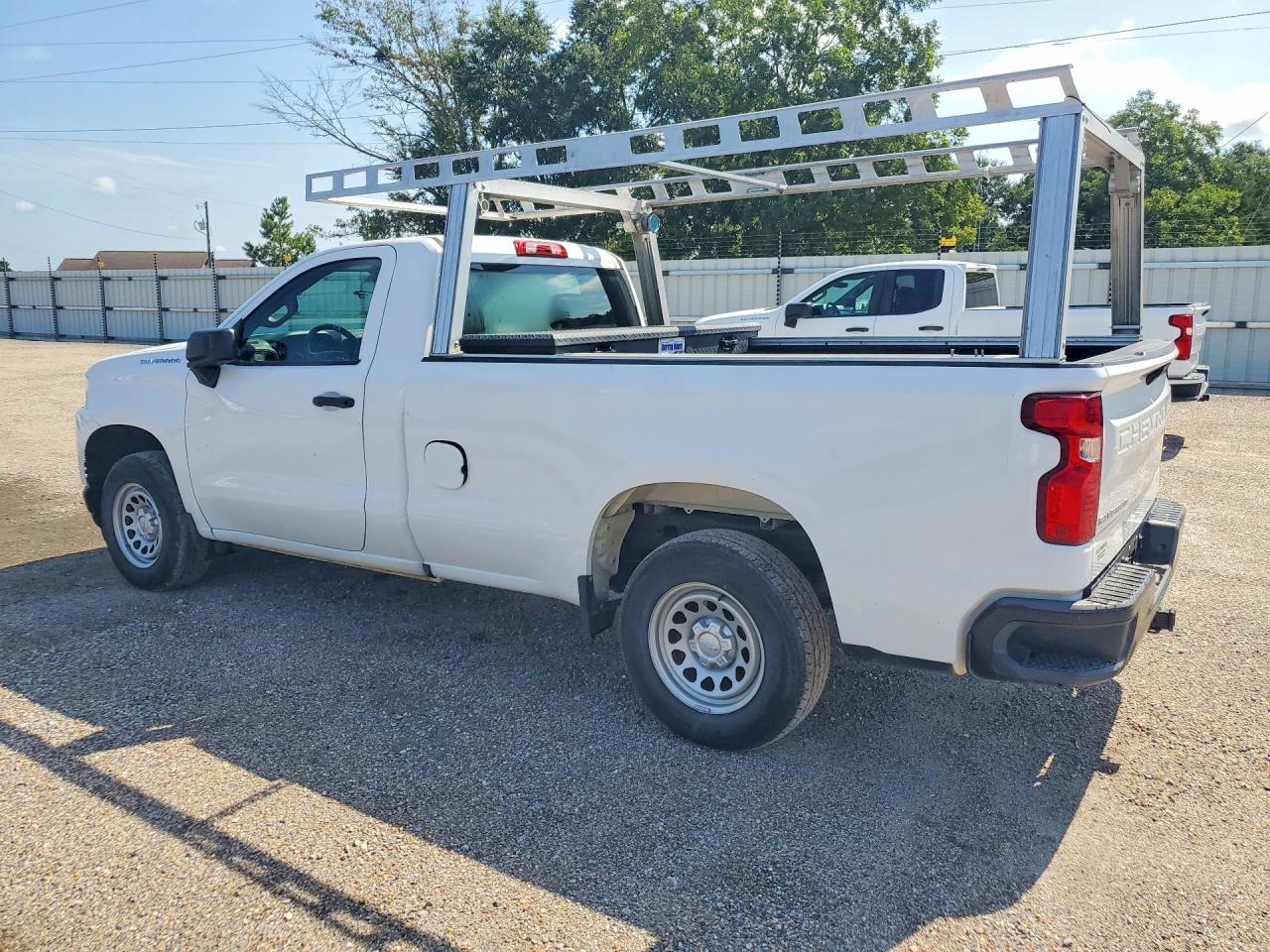 2020 CHEVROLET SILVERADO C1500 — снимка 2