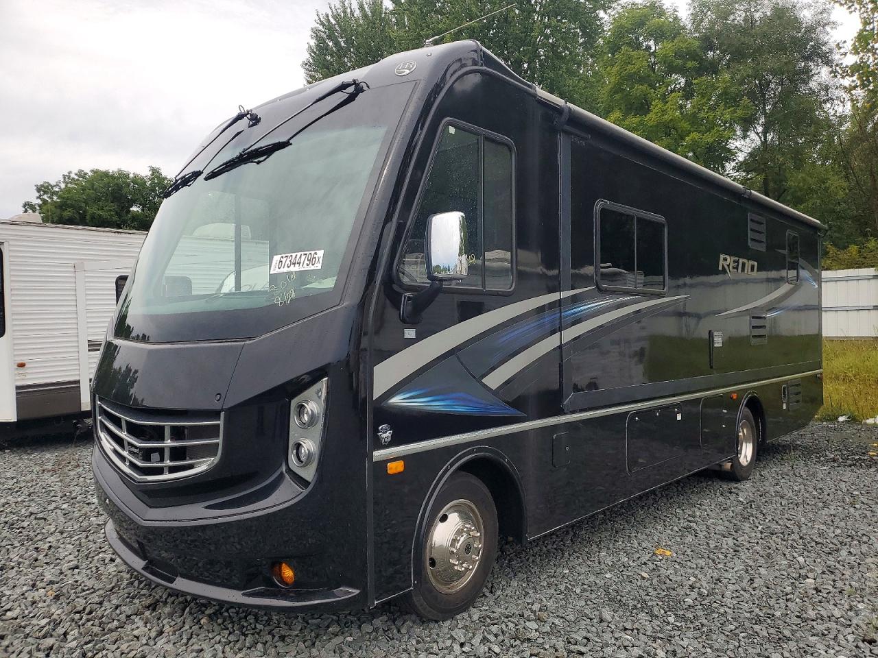 2018 FORD F53 — снимка 2