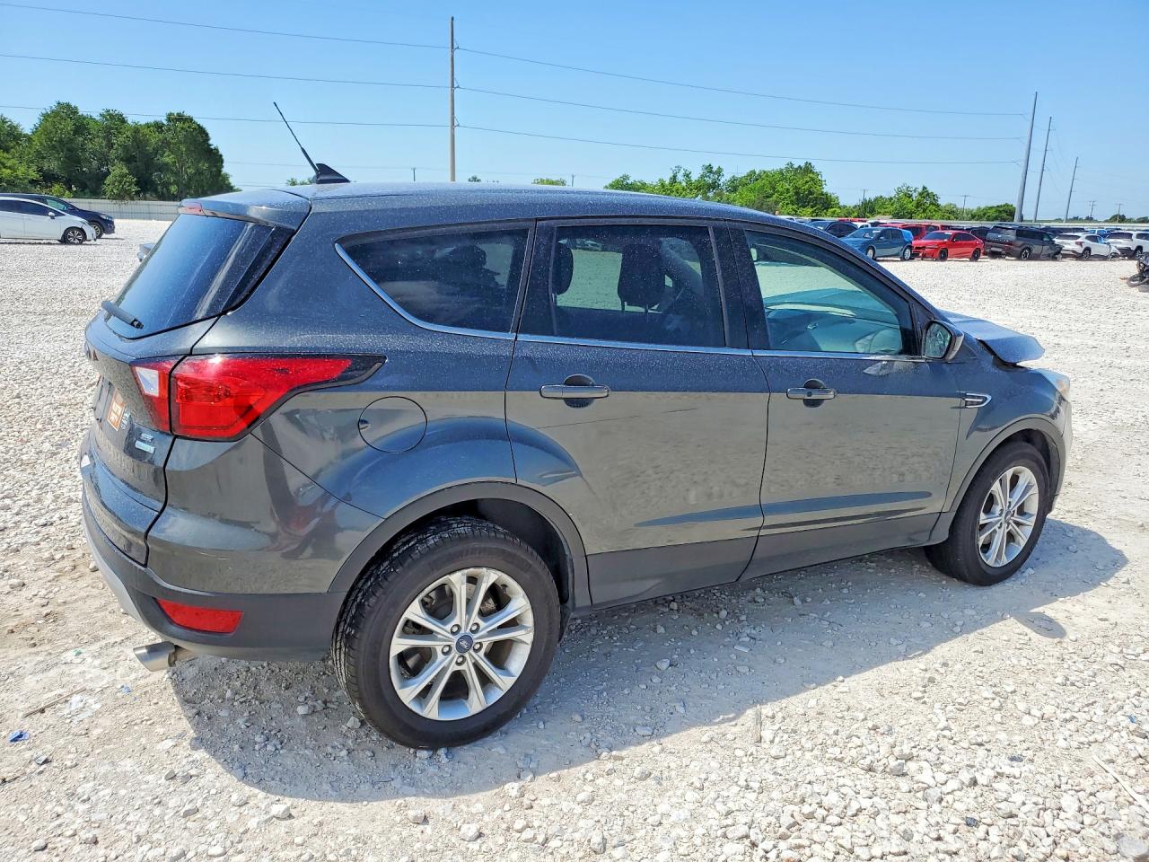 2019 FORD ESCAPE SE — снимка 3