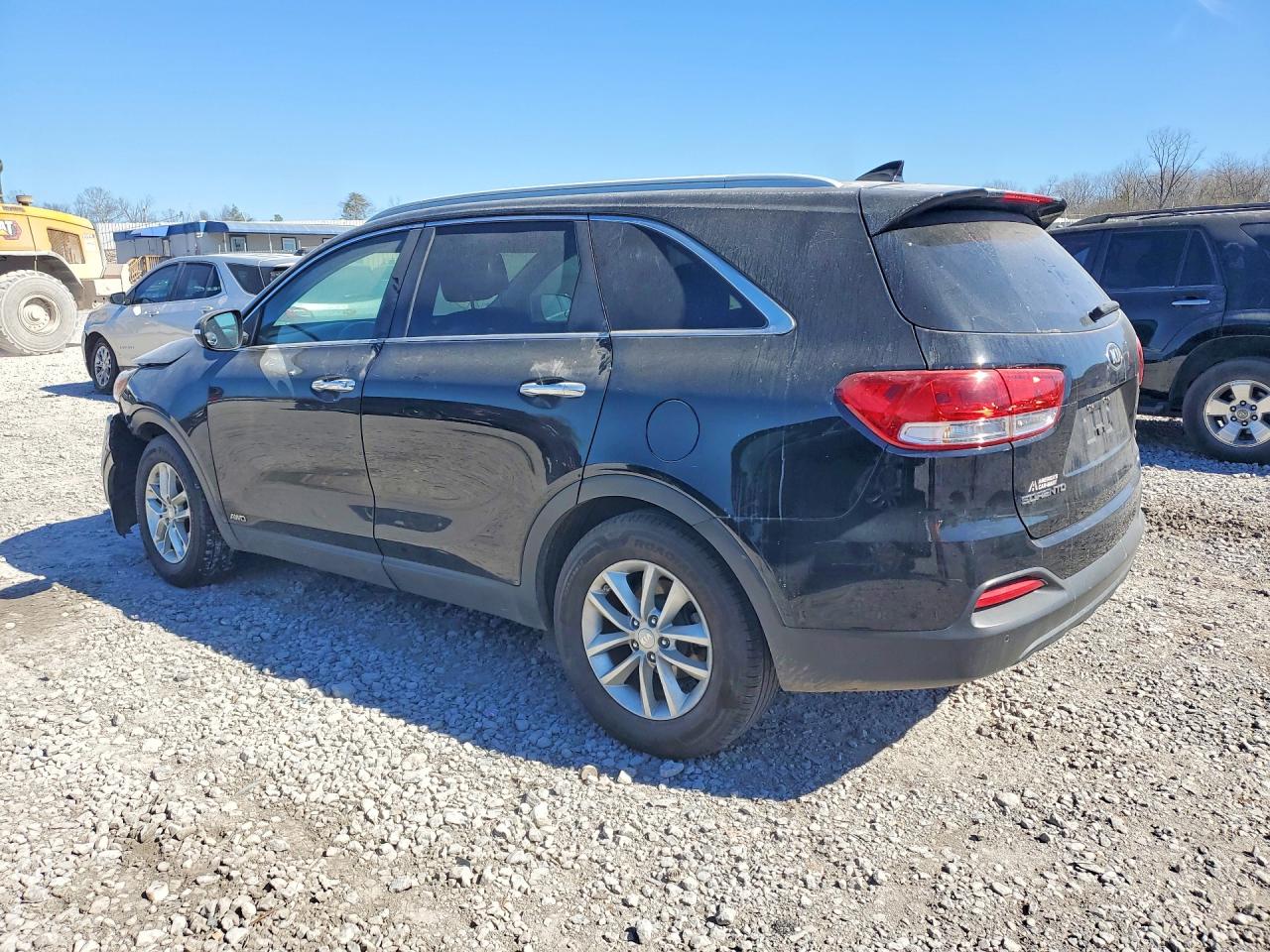 2017 KIA SORENTO LX — снимка 2