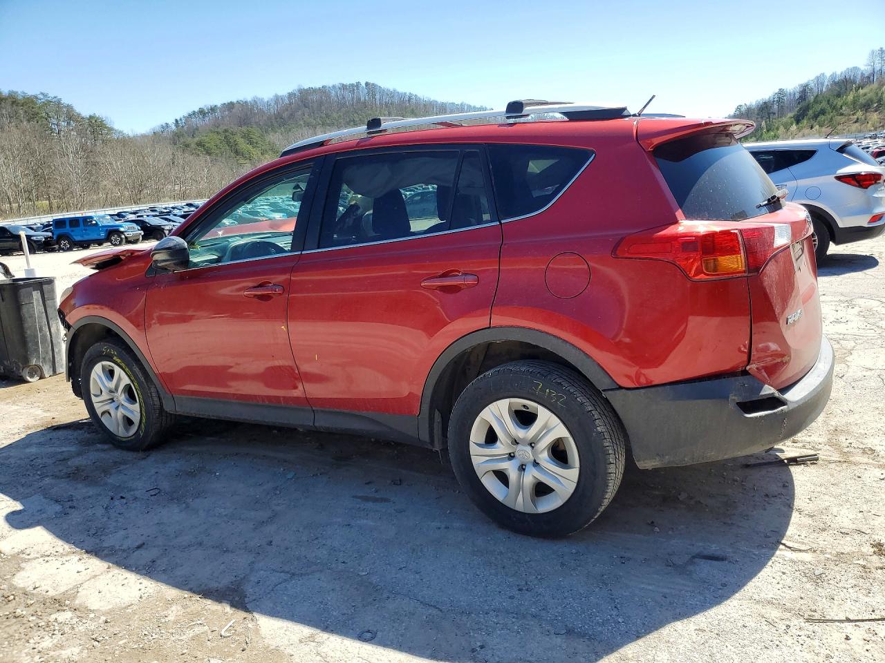 2015 TOYOTA RAV4 LE — снимка 2