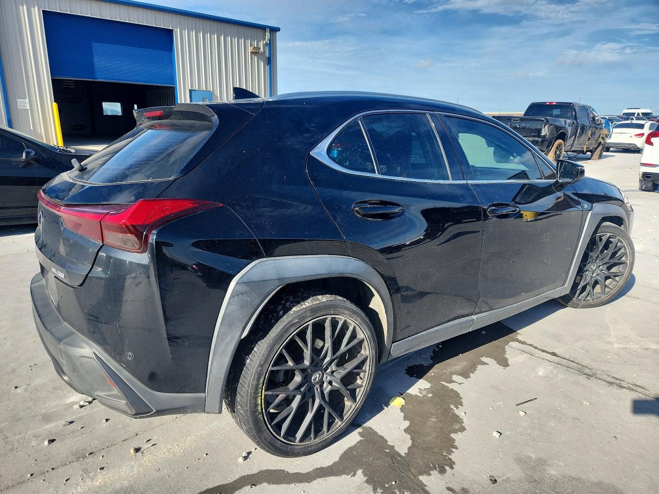 2019 LEXUS UX 200 — снимка 3