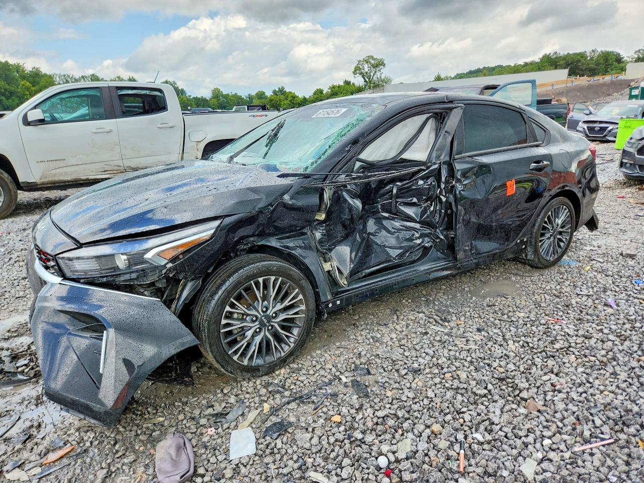 2023 KIA FORTE GT LINE