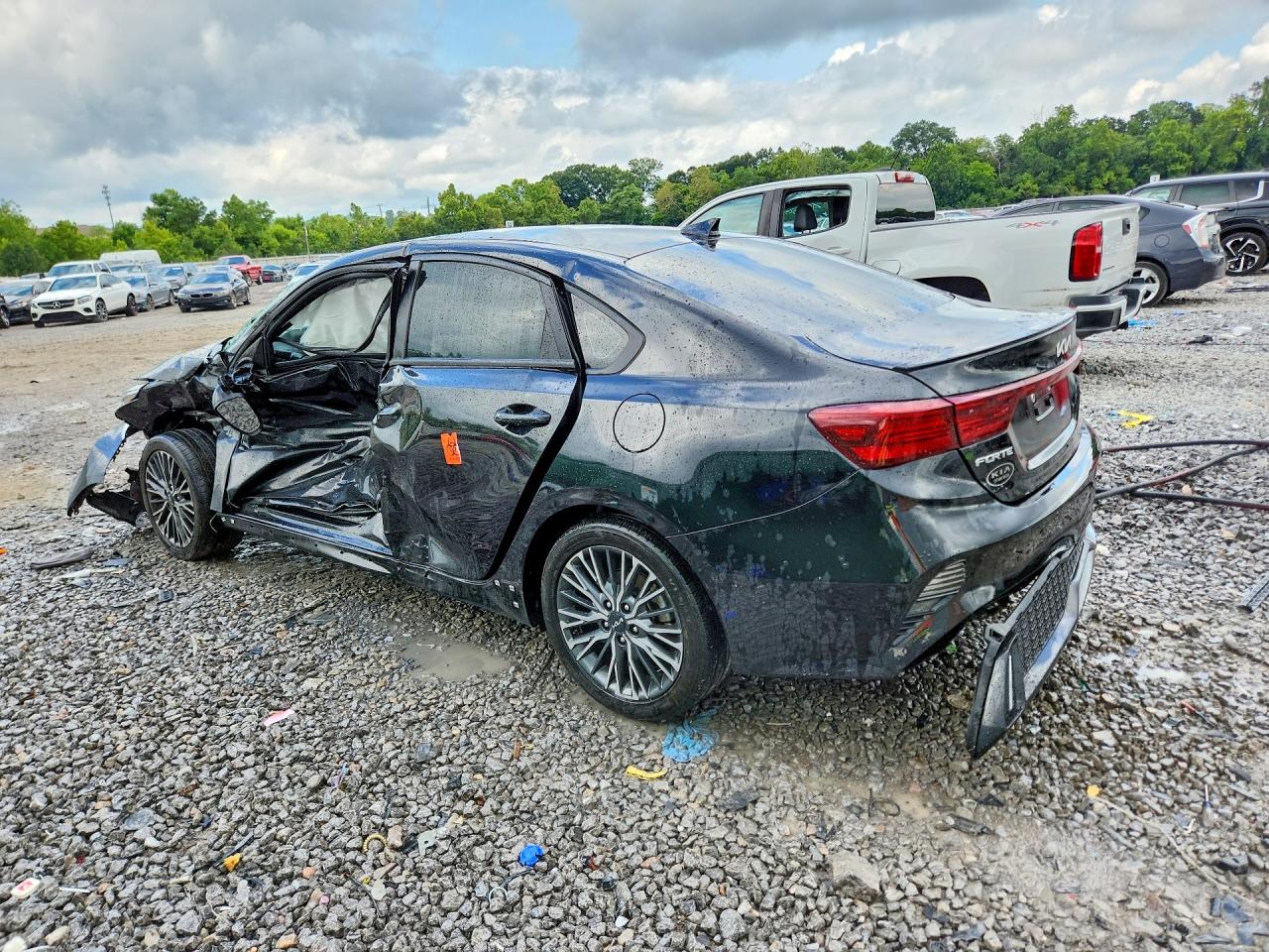 2023 KIA FORTE GT LINE — снимка 2