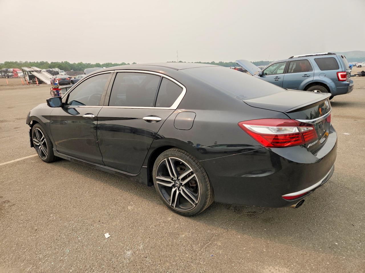 2017 HONDA ACCORD SPORT — снимка 2