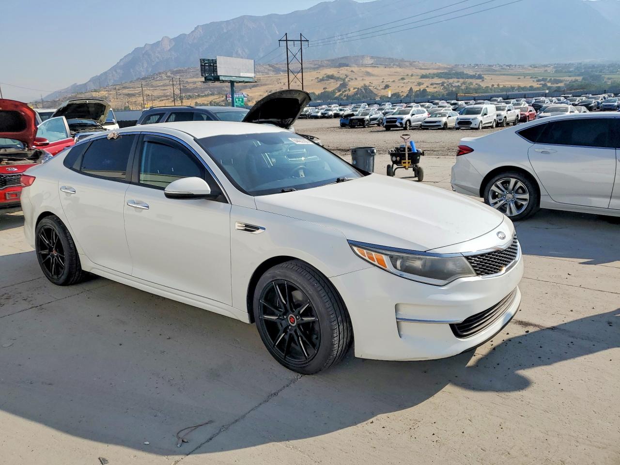 2016 KIA OPTIMA LX — снимка 4