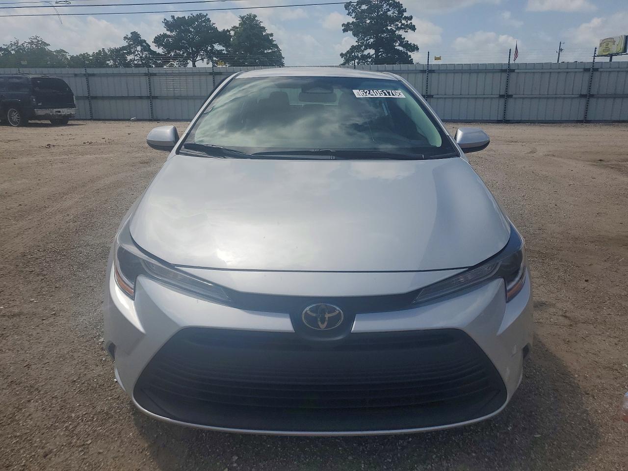 2026 TOYOTA COROLLA LE — снимка 5