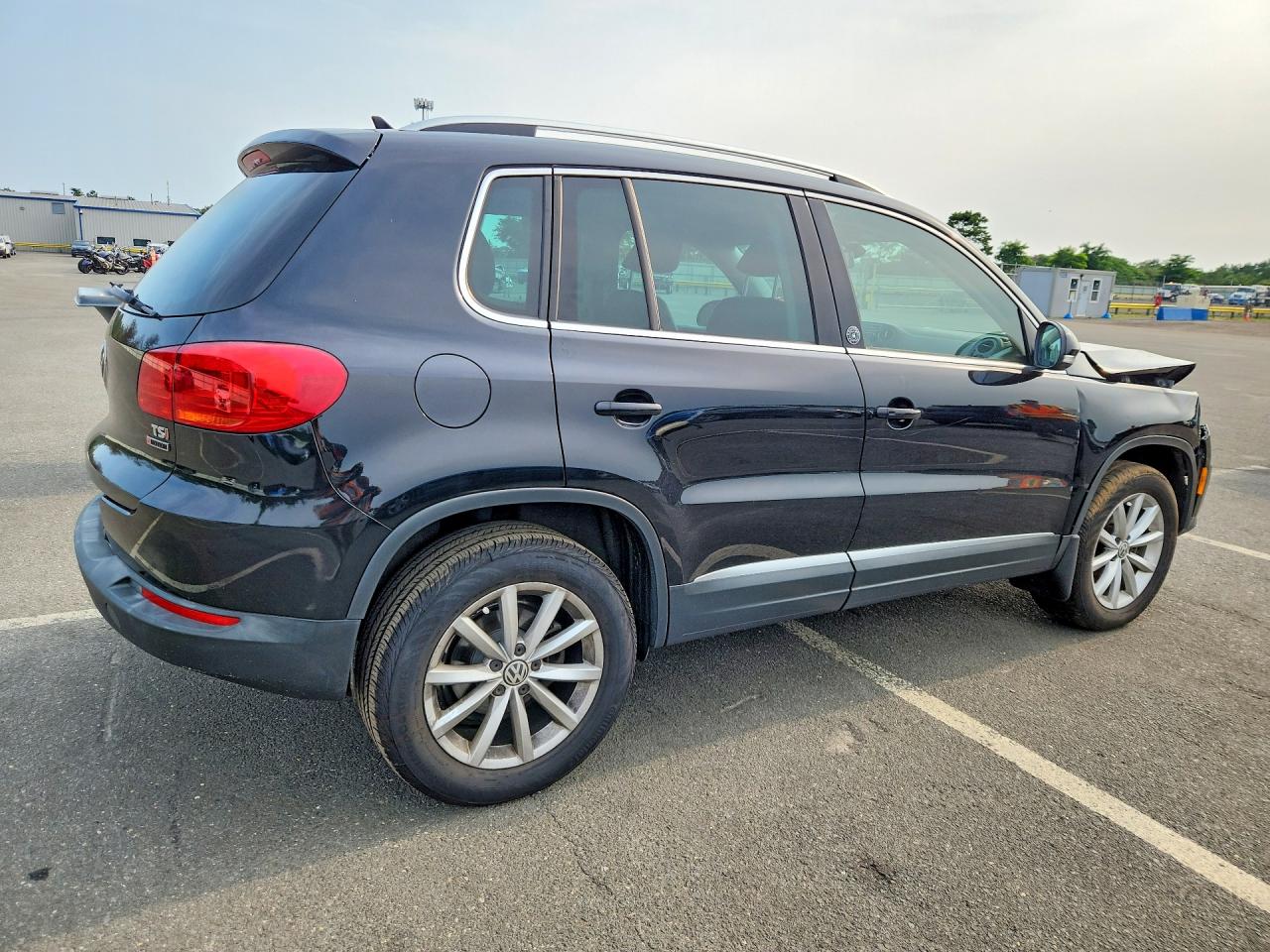 2017 VOLKSWAGEN TIGUAN WOLFSBURG — снимка 3