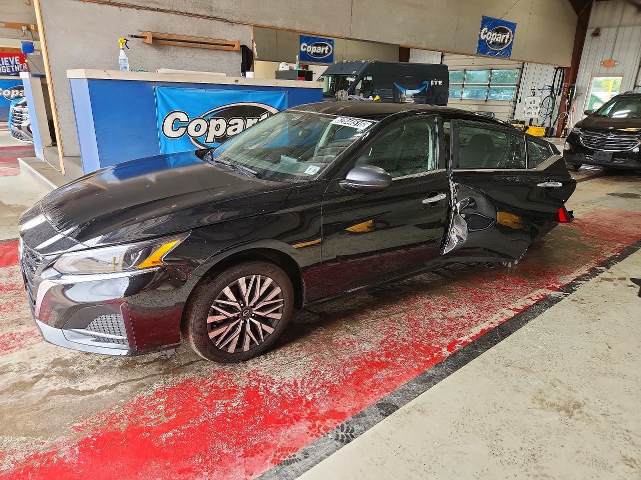 2025 NISSAN ALTIMA SV