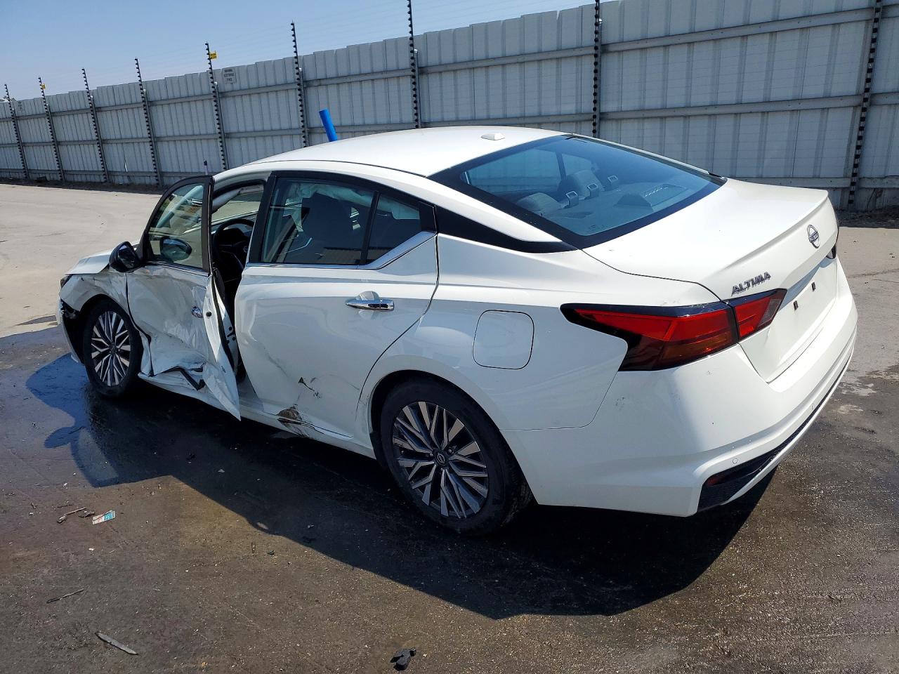 2025 NISSAN ALTIMA SV — снимка 2