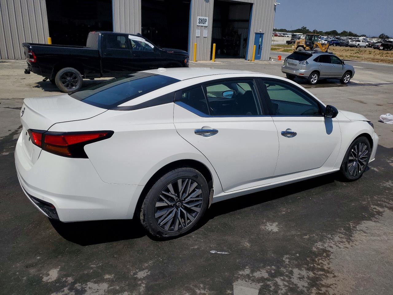 2025 NISSAN ALTIMA SV — снимка 3