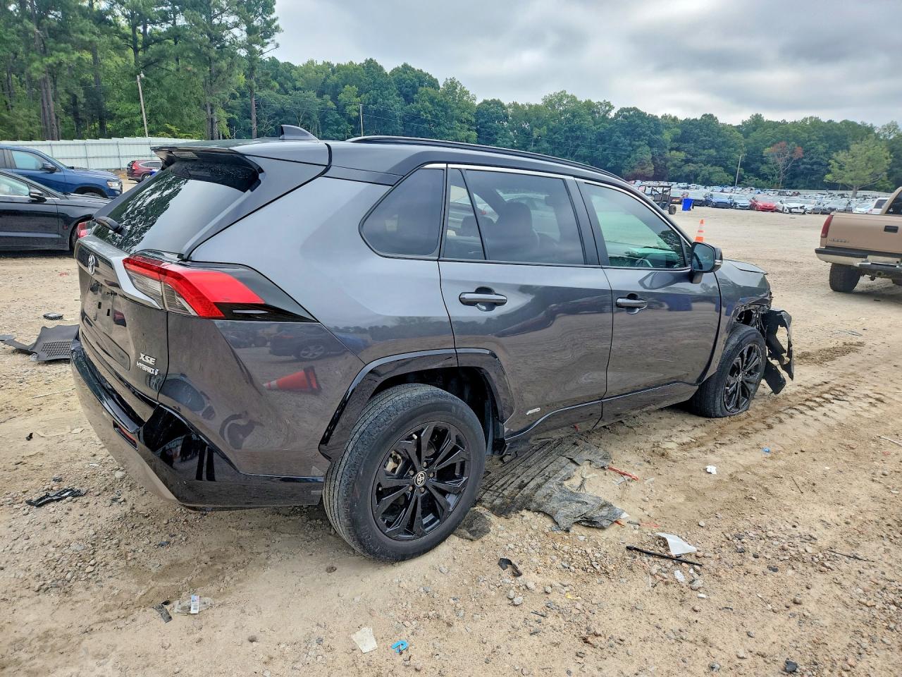2023 TOYOTA RAV4 XSE — снимка 3