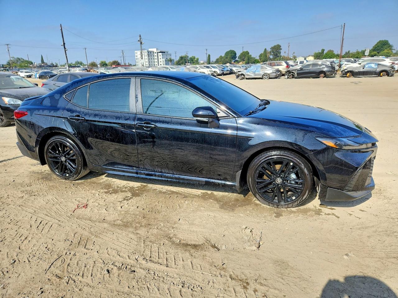 2026 TOYOTA CAMRY SE — снимка 4
