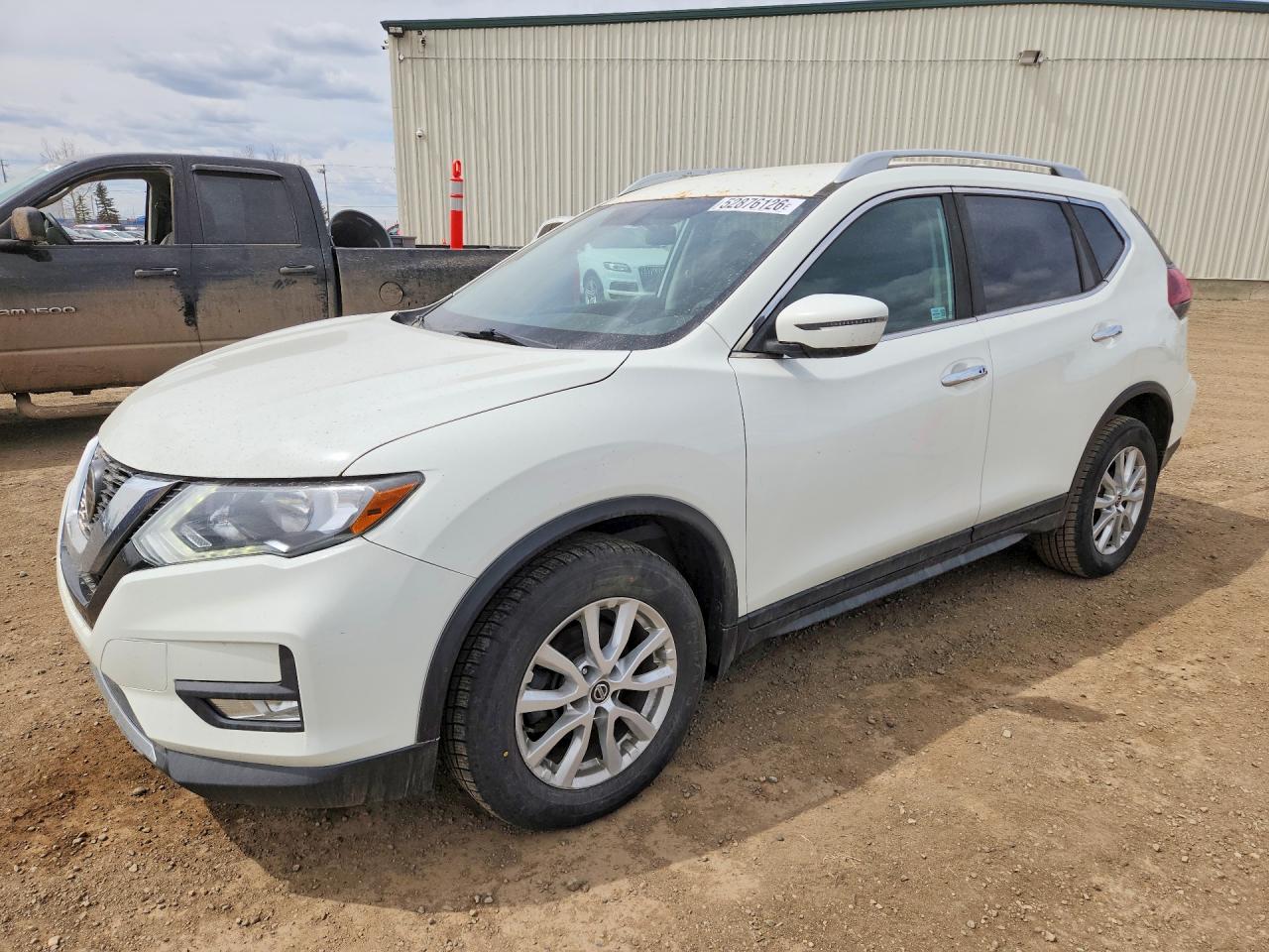 2018 NISSAN ROGUE S/SV
