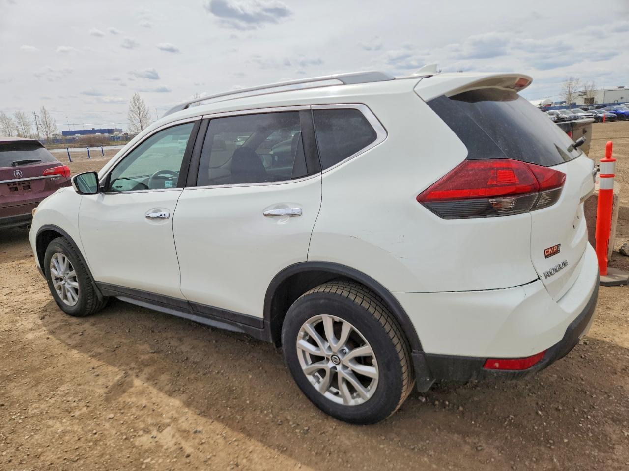 2018 NISSAN ROGUE S/SV — снимка 2