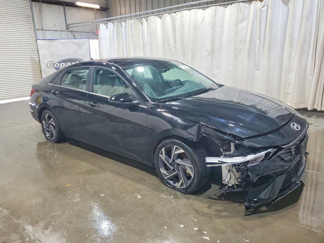 2025 HYUNDAI ELANTRA LIMITED — снимка 4