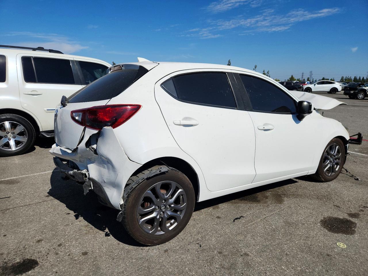 2020 TOYOTA YARIS HATCHBACK LE — снимка 3