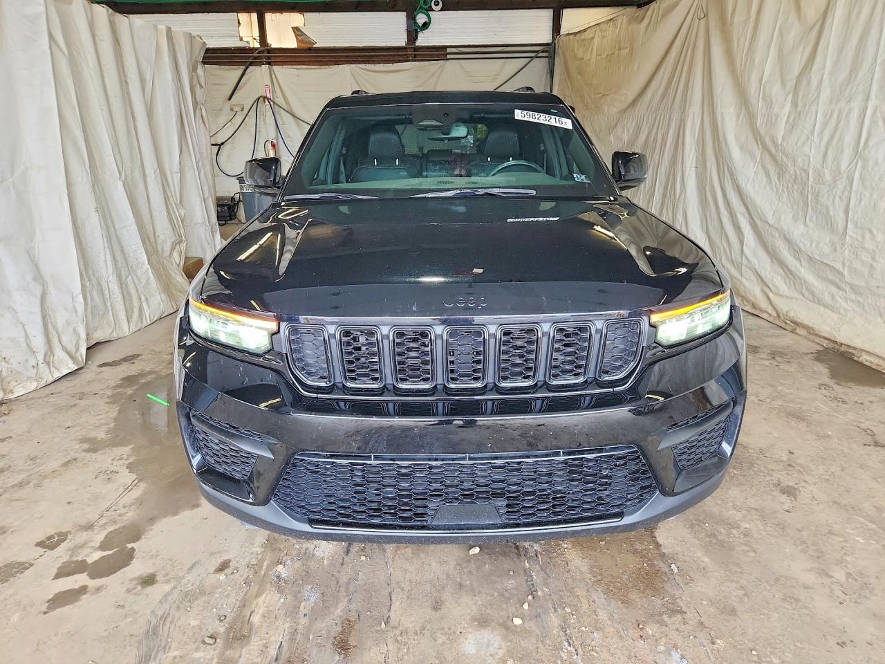 2023 JEEP GRAND CHEROKEE LAREDO — снимка 5