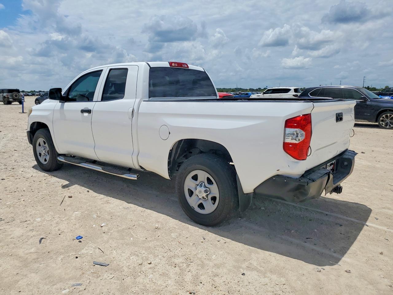 2019 TOYOTA TUNDRA SR — снимка 2
