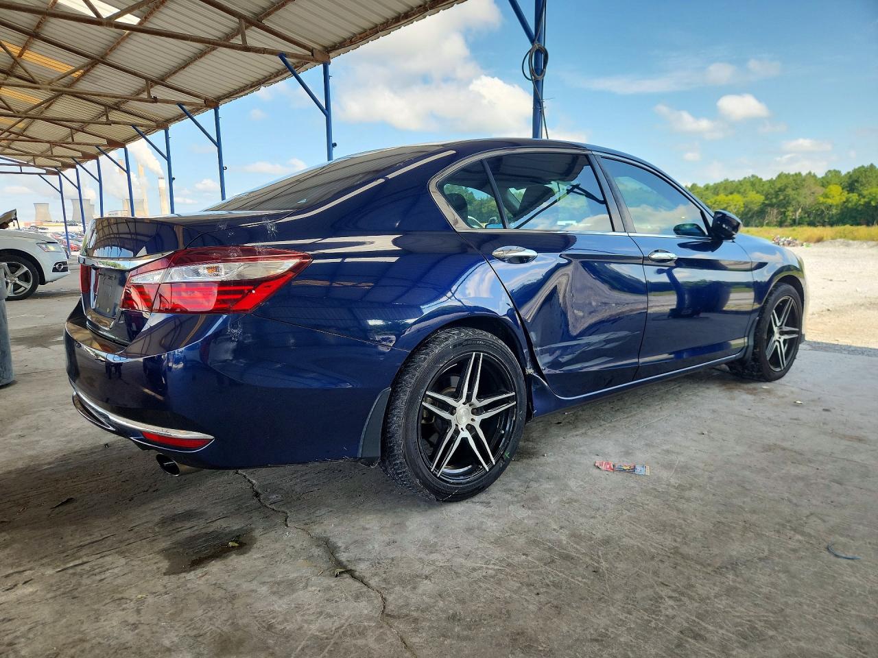 2017 HONDA ACCORD LX — снимка 3
