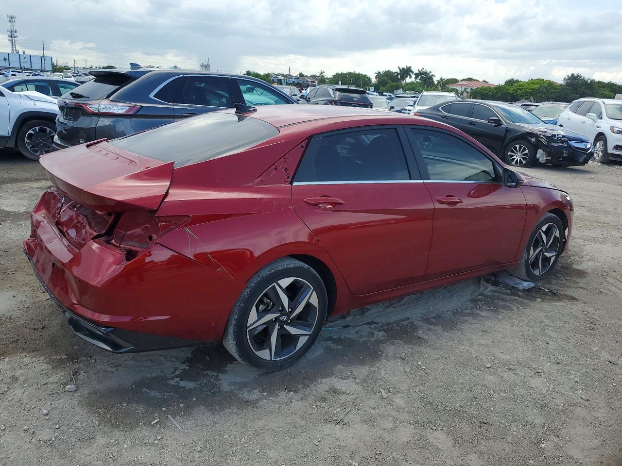 2023 HYUNDAI ELANTRA LIMITED — снимка 3