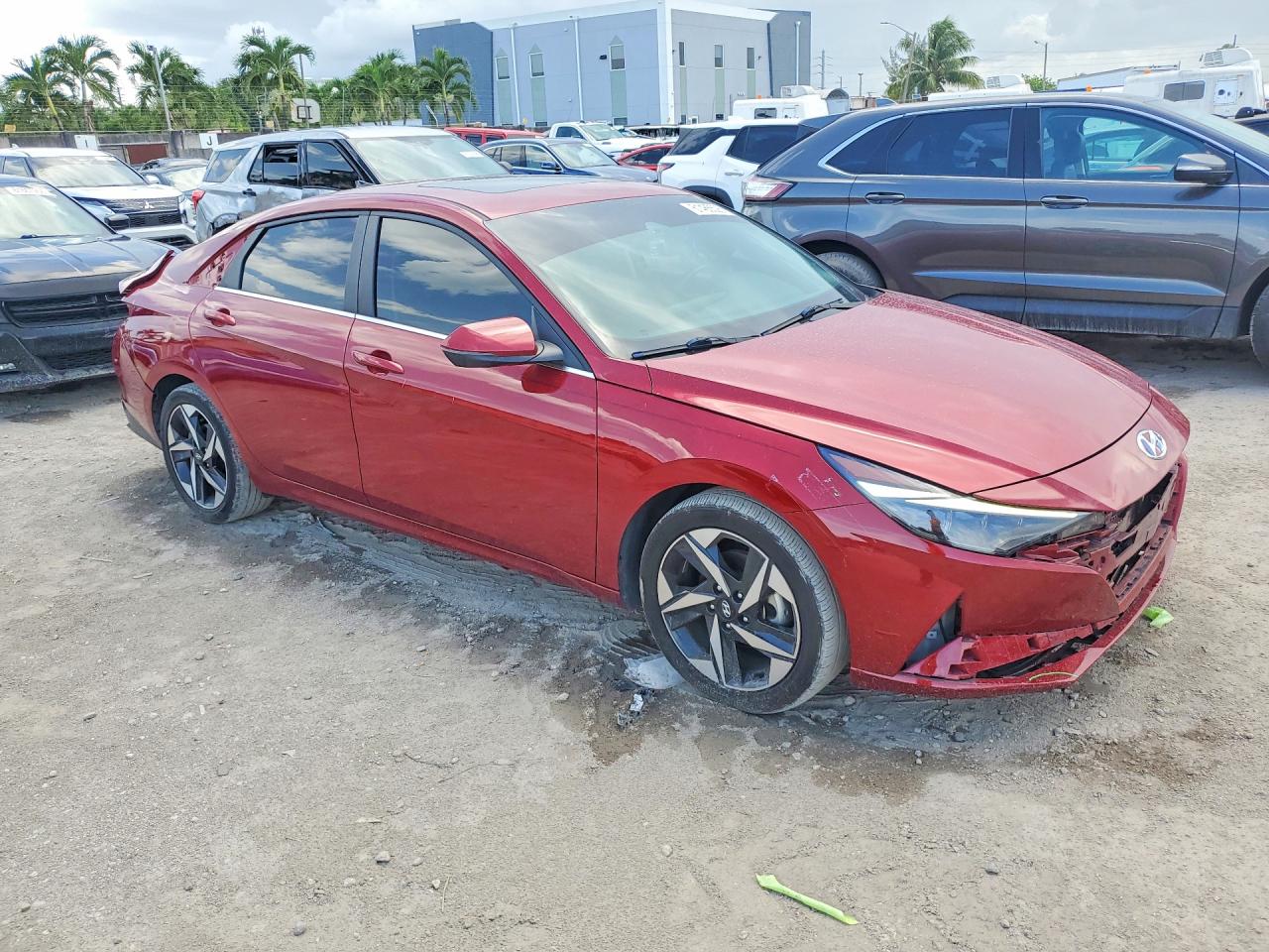 2023 HYUNDAI ELANTRA LIMITED — снимка 4