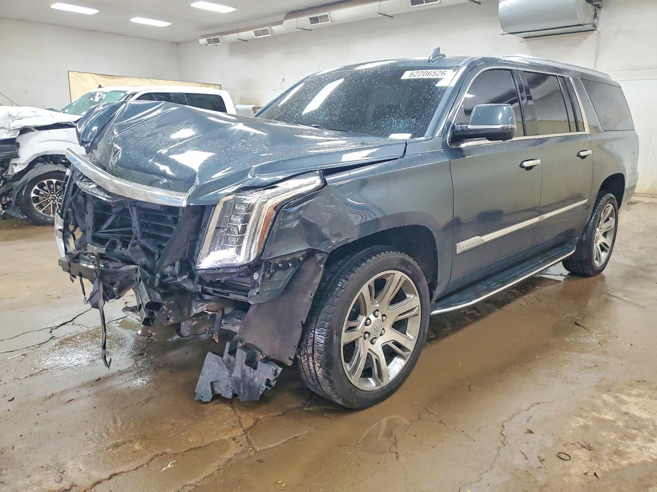 2019 CADILLAC ESCALADE ESV LUXURY
