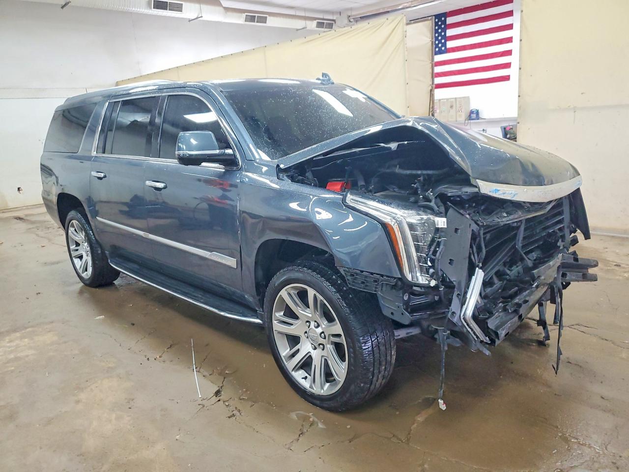 2019 CADILLAC ESCALADE ESV LUXURY — снимка 4