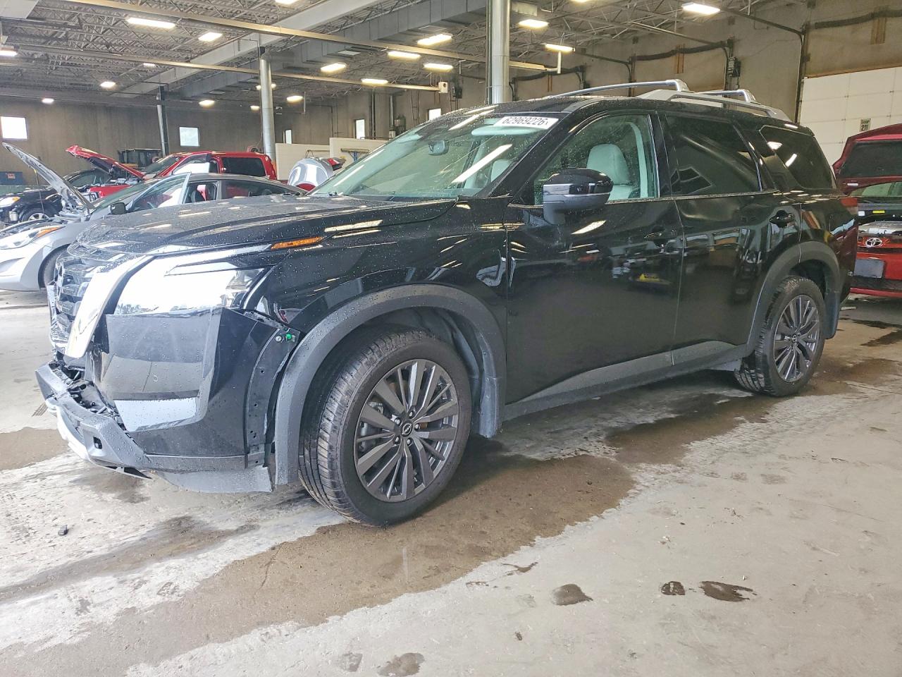 2022 NISSAN PATHFINDER SL