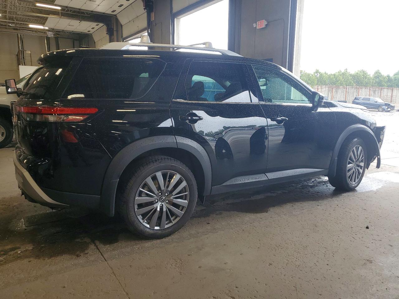 2022 NISSAN PATHFINDER SL — снимка 3