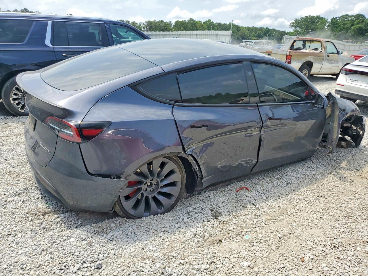 2023 TESLA MODEL Y — снимка 3