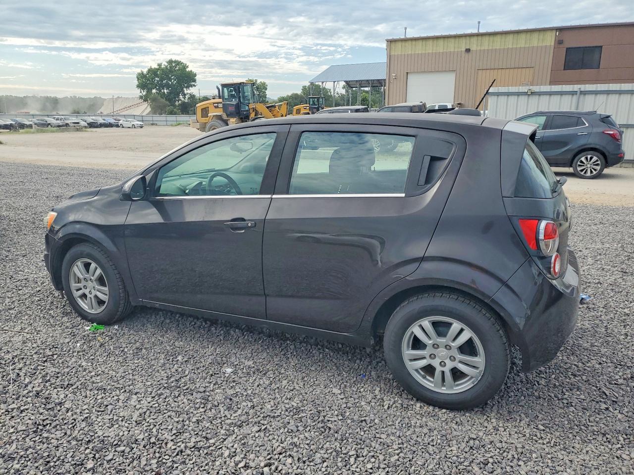 2015 CHEVROLET SONIC LT — снимка 2