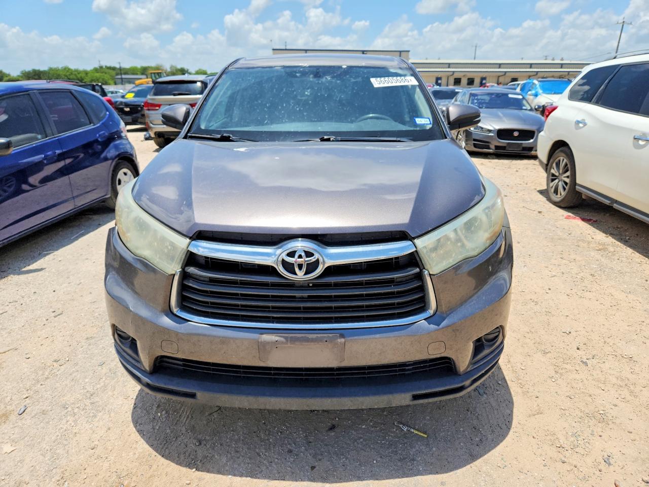 2015 TOYOTA HIGHLANDER LE — снимка 5