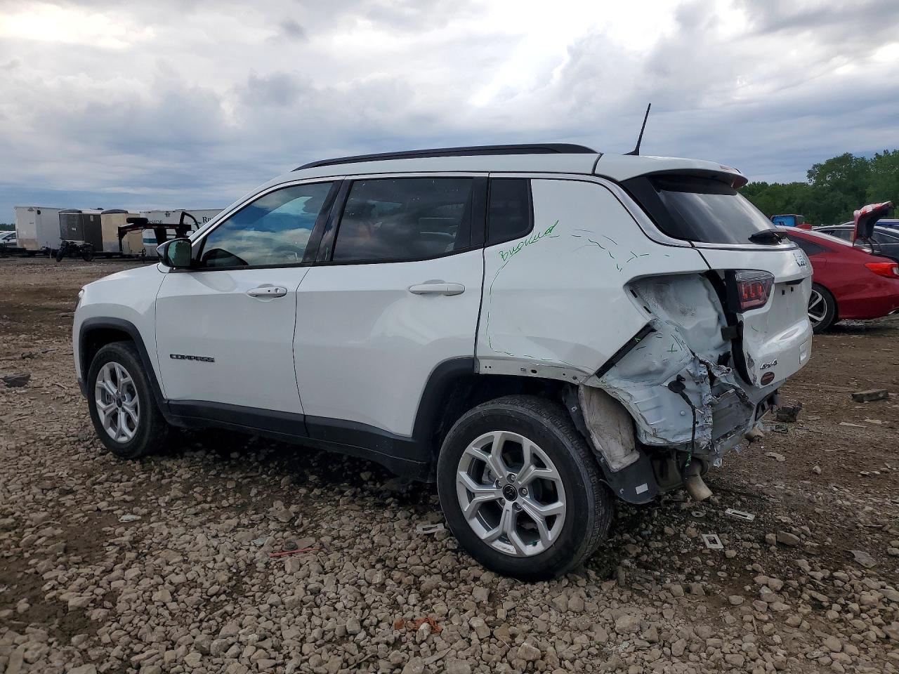 2025 JEEP COMPASS LATITUDE — снимка 2