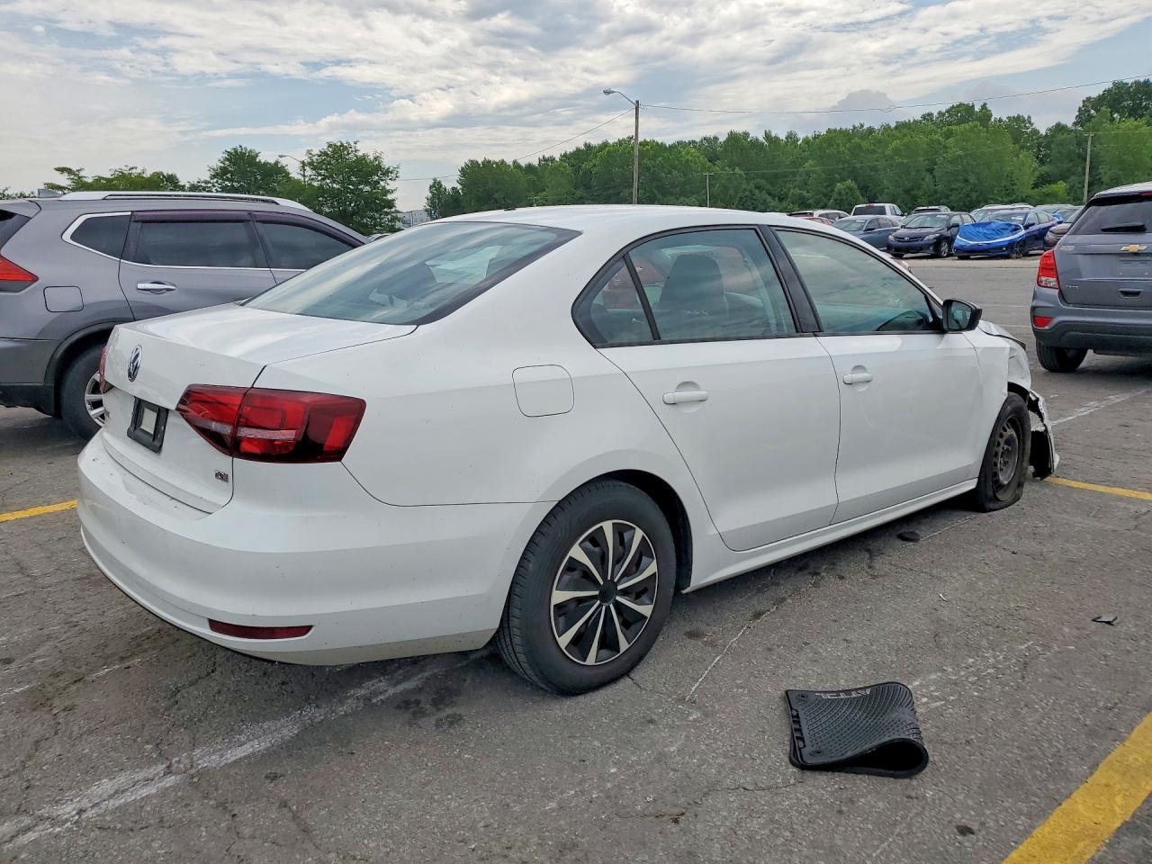 2016 VOLKSWAGEN JETTA S — снимка 3